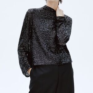 H&M SEQUINED MOCK TURTLENECK TOP